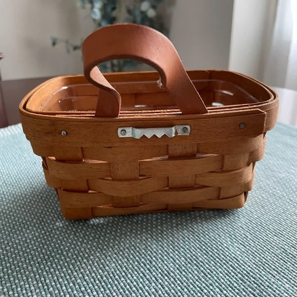 Longaberger Basket 1994 - Picture 5 of 6